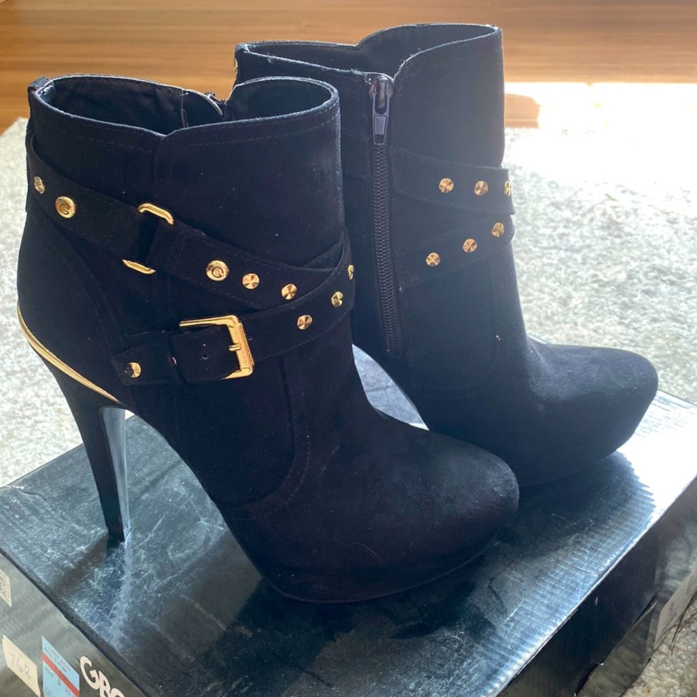 Guess GBG Deeka black booties